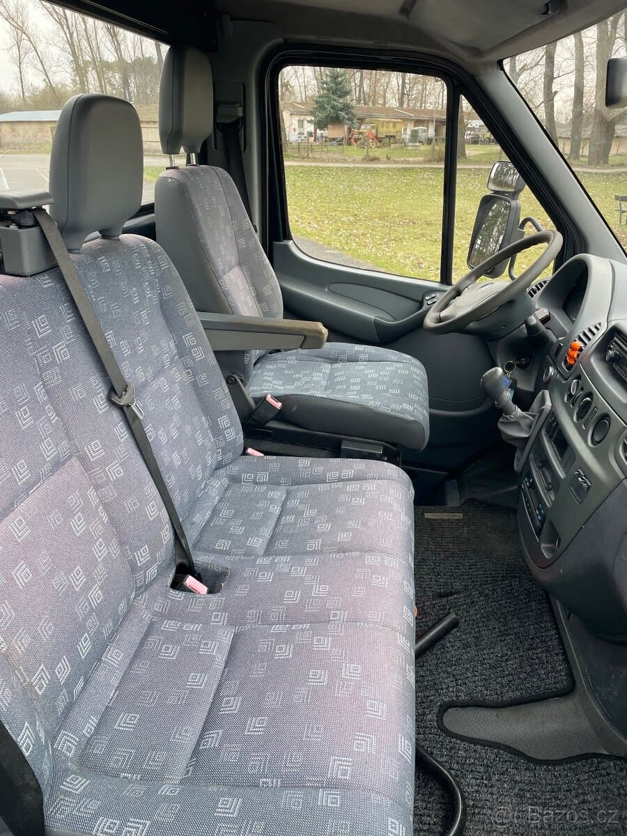 2005 Mercedes-Benz SPRINTER - 7