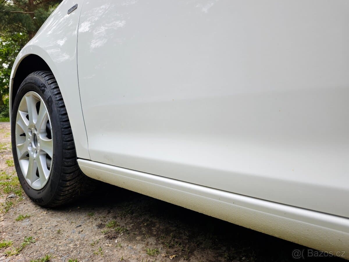 2013 Volkswagen GOLF - 7