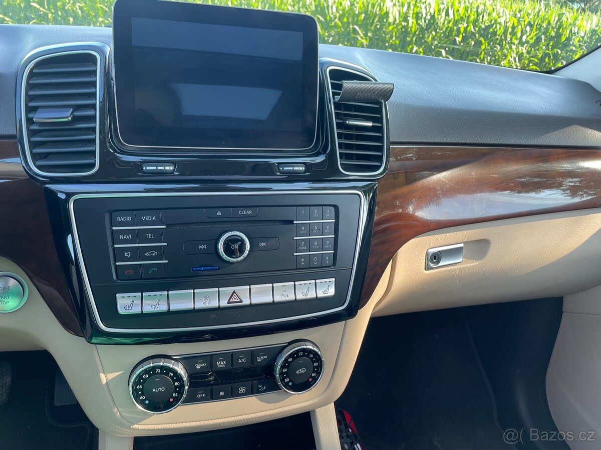 2018 Mercedes-Benz GL - 7