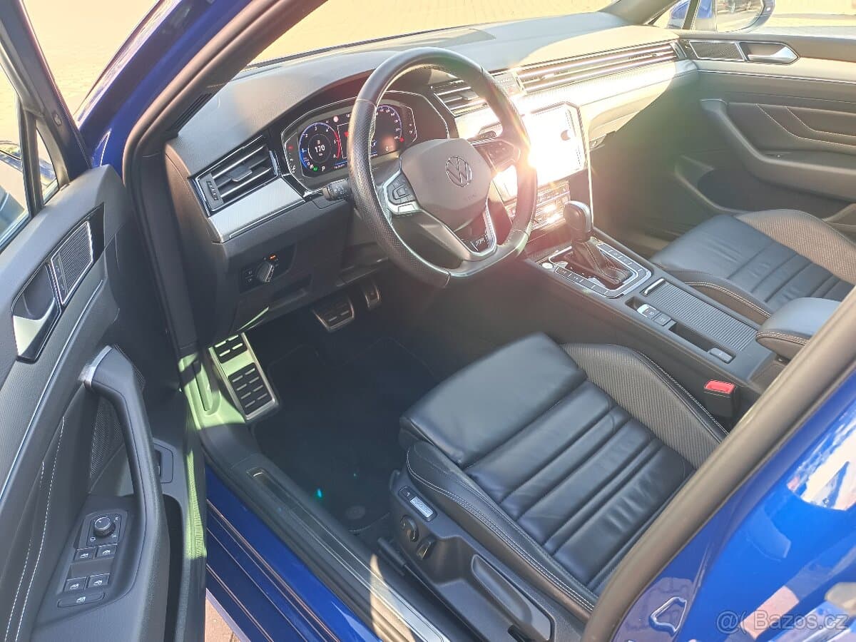 2021 Volkswagen PASSAT - 7
