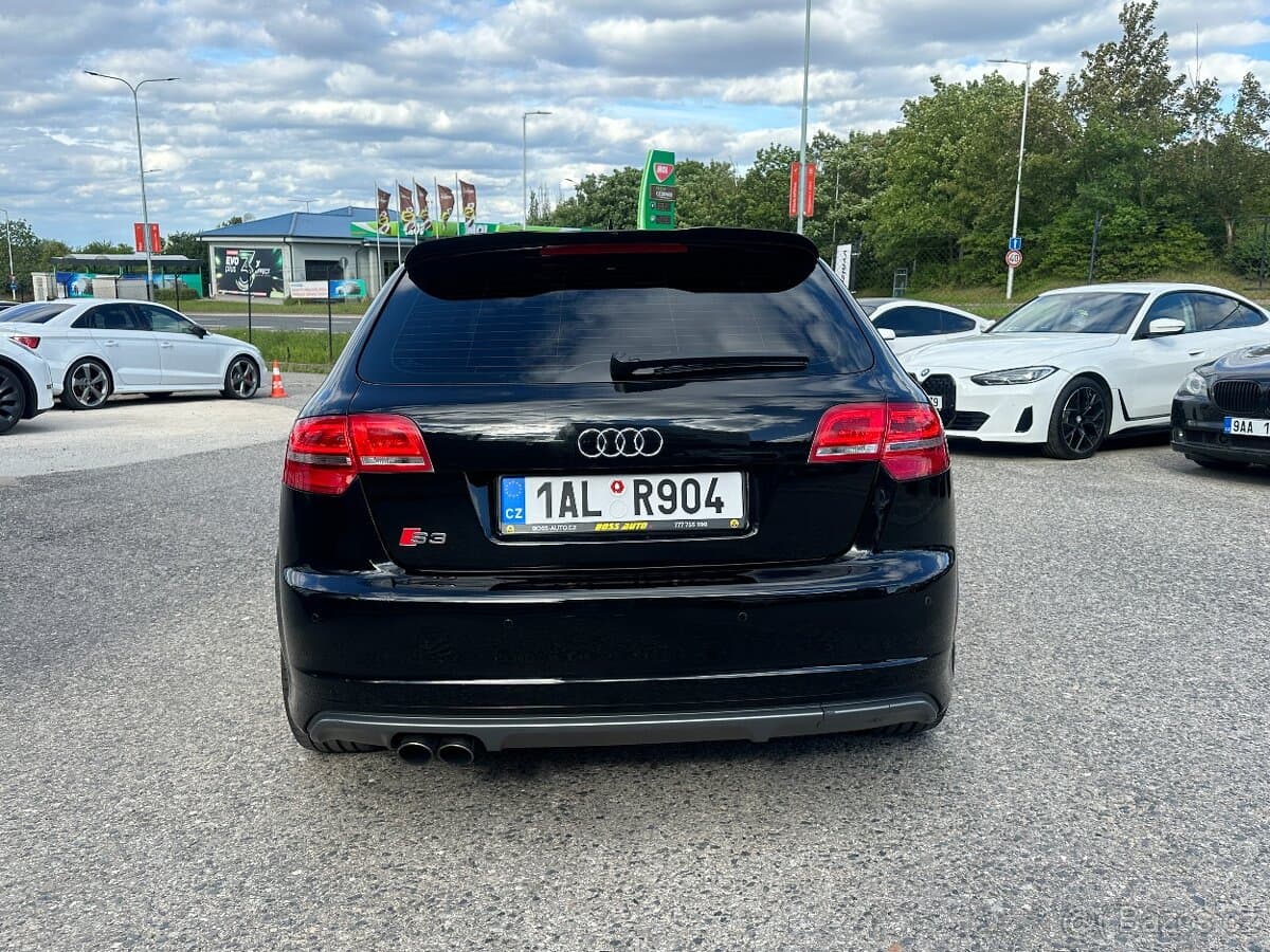 2010 Audi S3 - 7