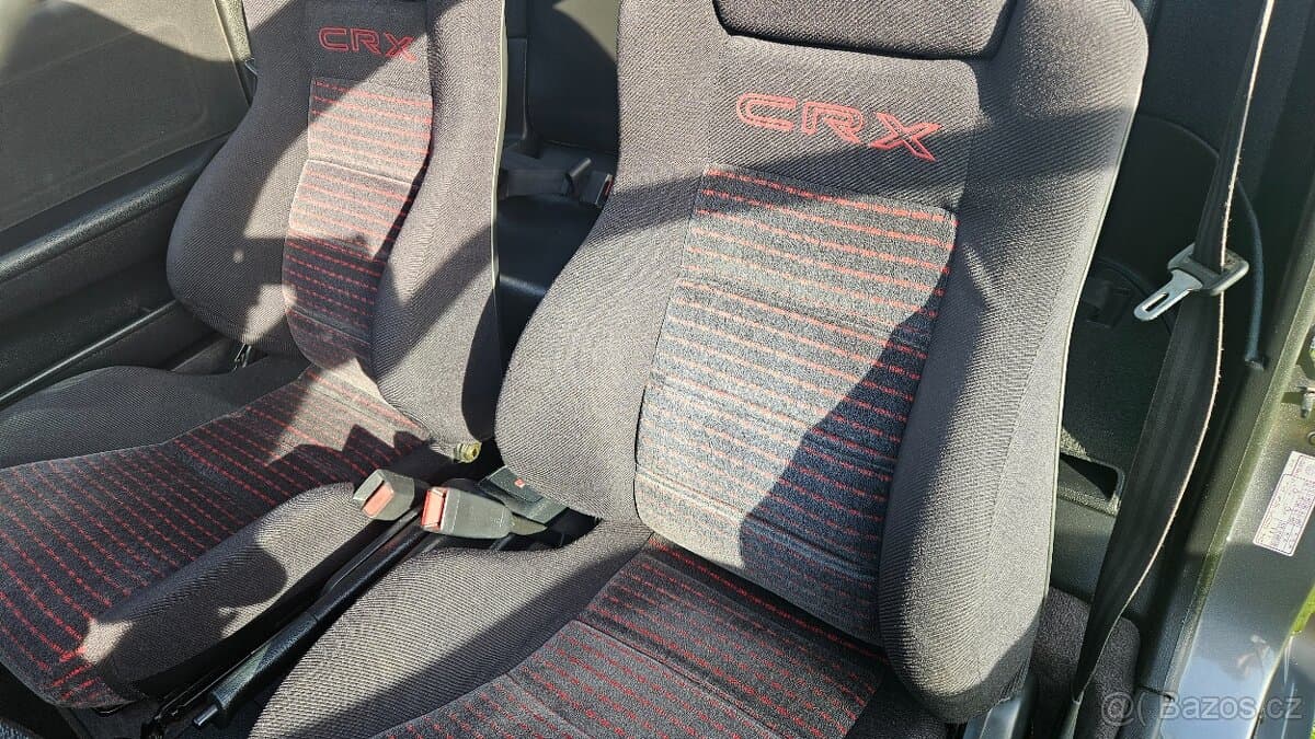 Honda CRX - 7