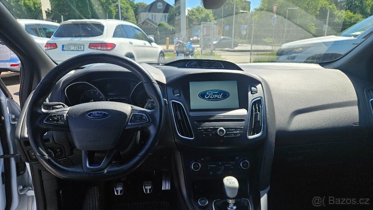 2016 Ford FOCUS - 7