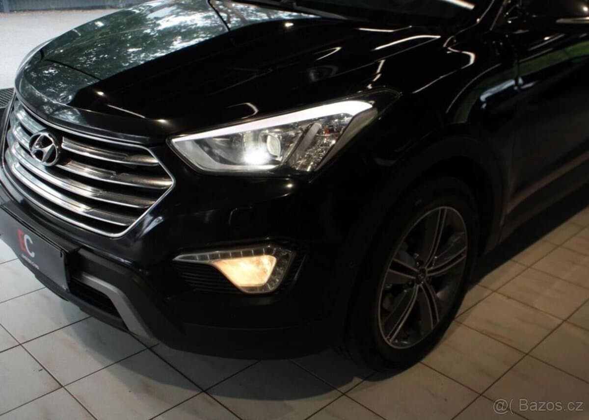 2016 Hyundai SANTA FE - 7