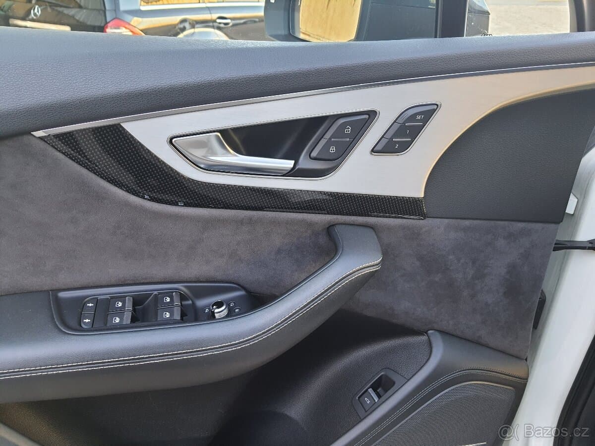 2017 Audi SQ7 - 7