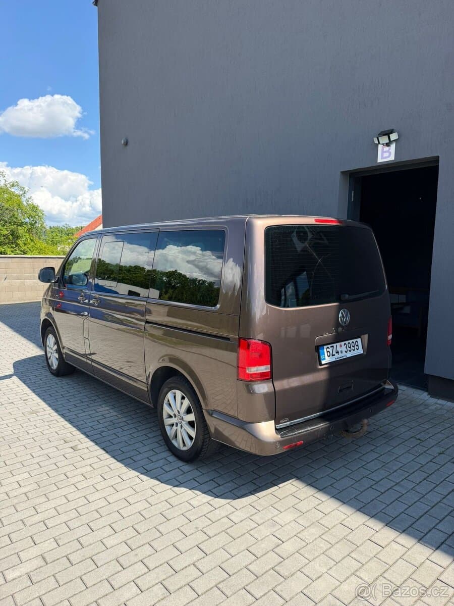 2011 Volkswagen MULTIVAN - 7