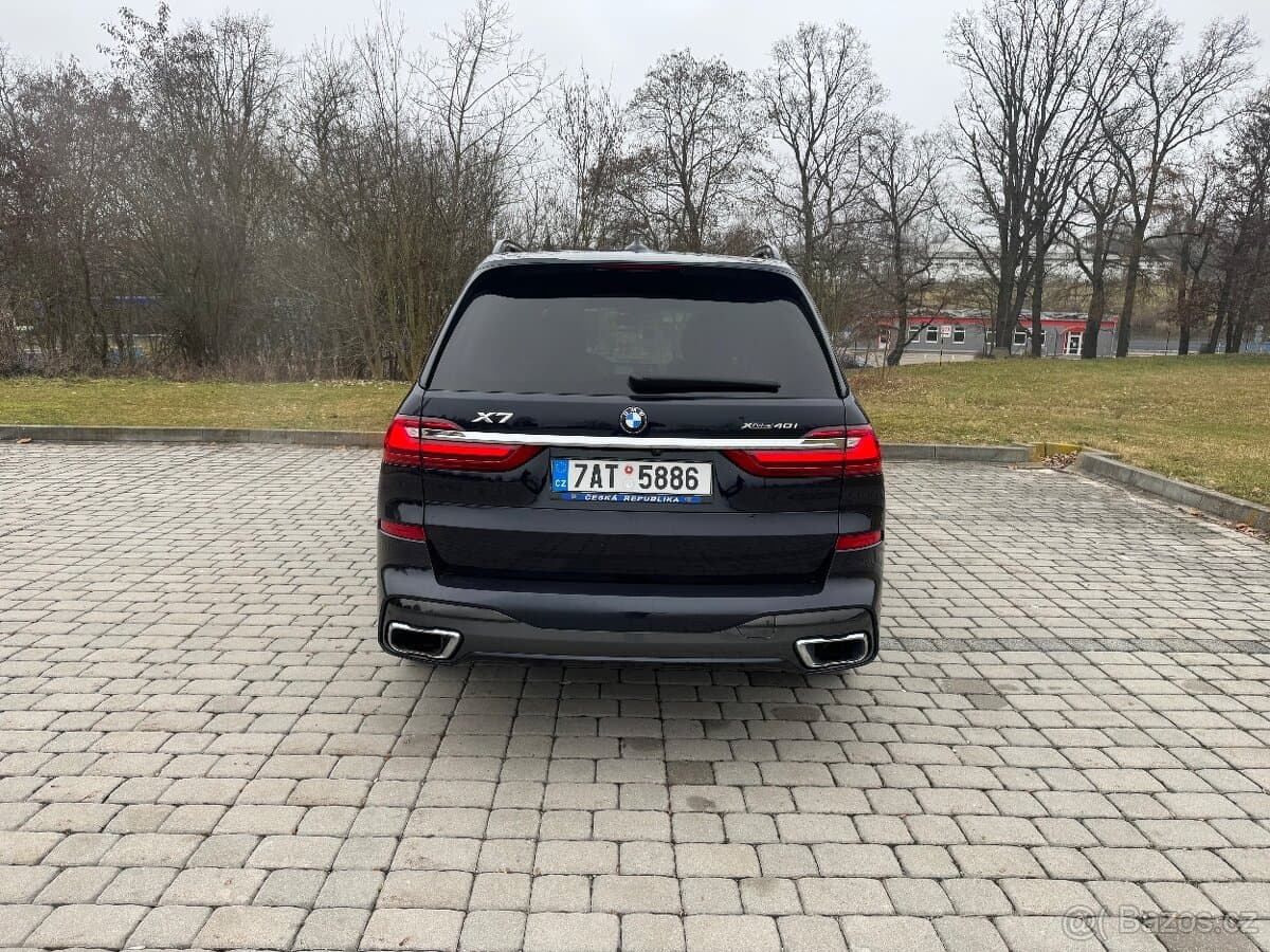 2019 BMW X7 - 7