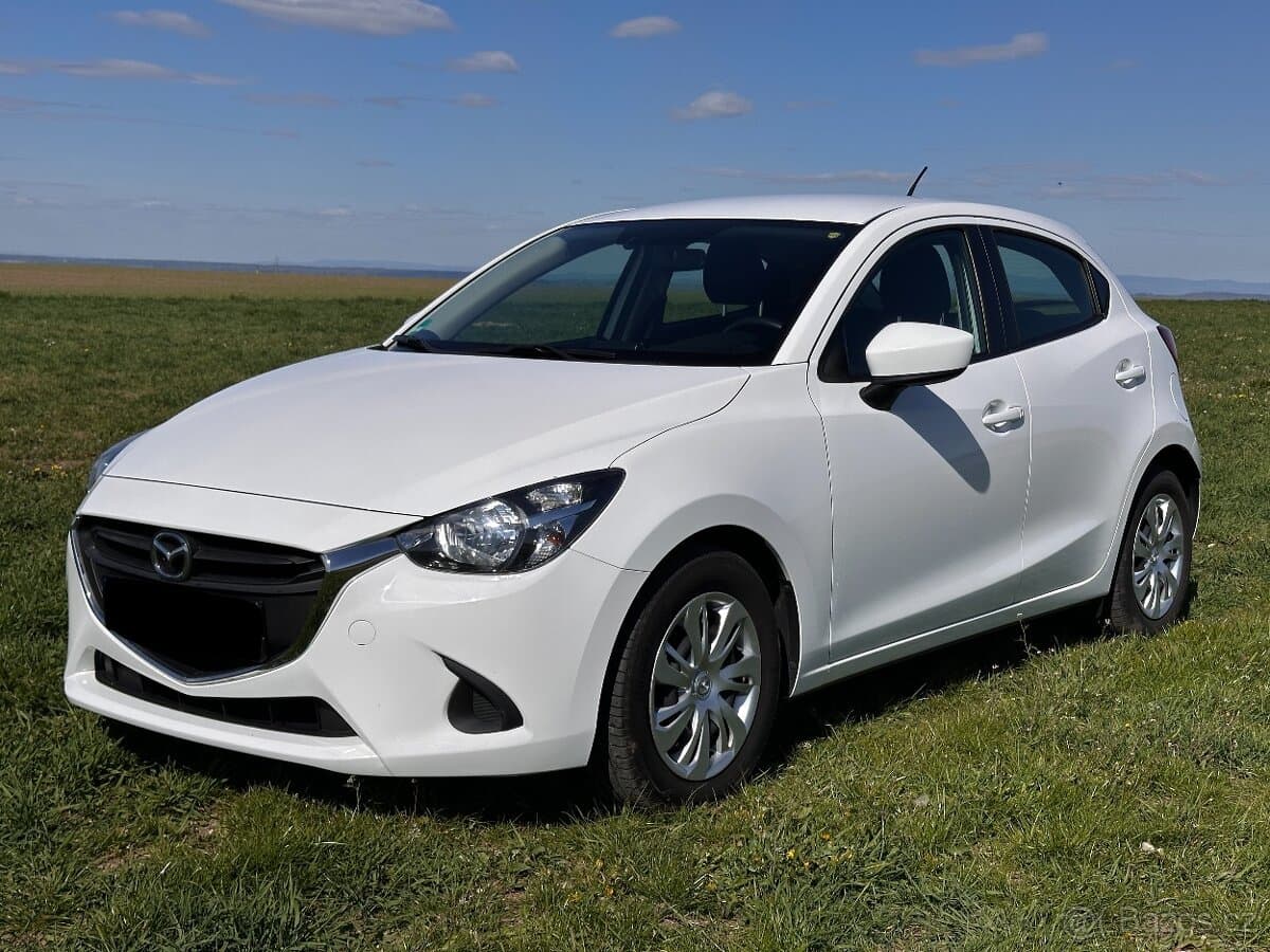 2015 Mazda 2 - 7