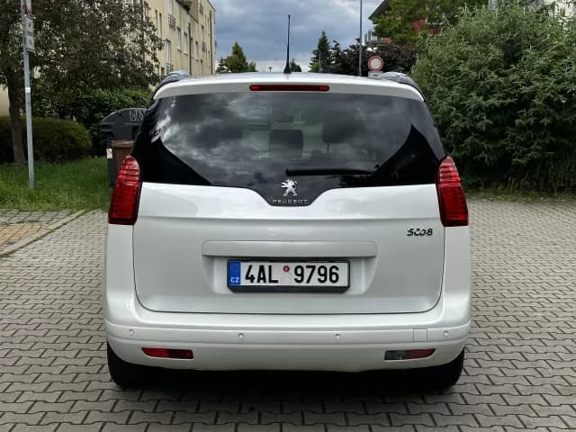 2015 Peugeot 5008 - 7