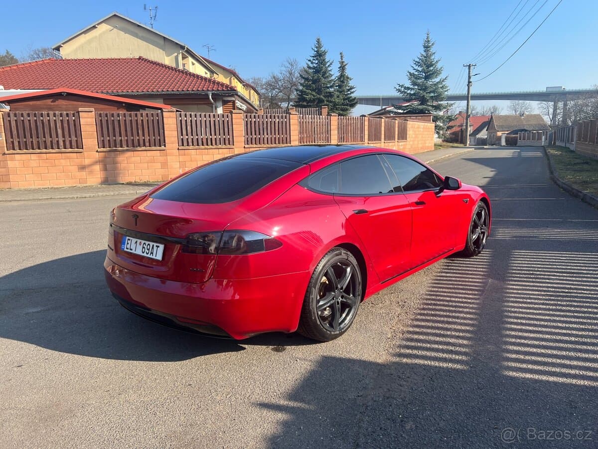 2017 Tesla MODEL S - 7