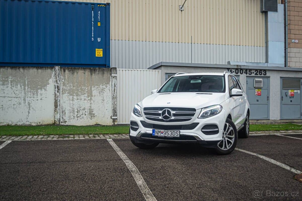 2017 Mercedes-Benz GL - 7