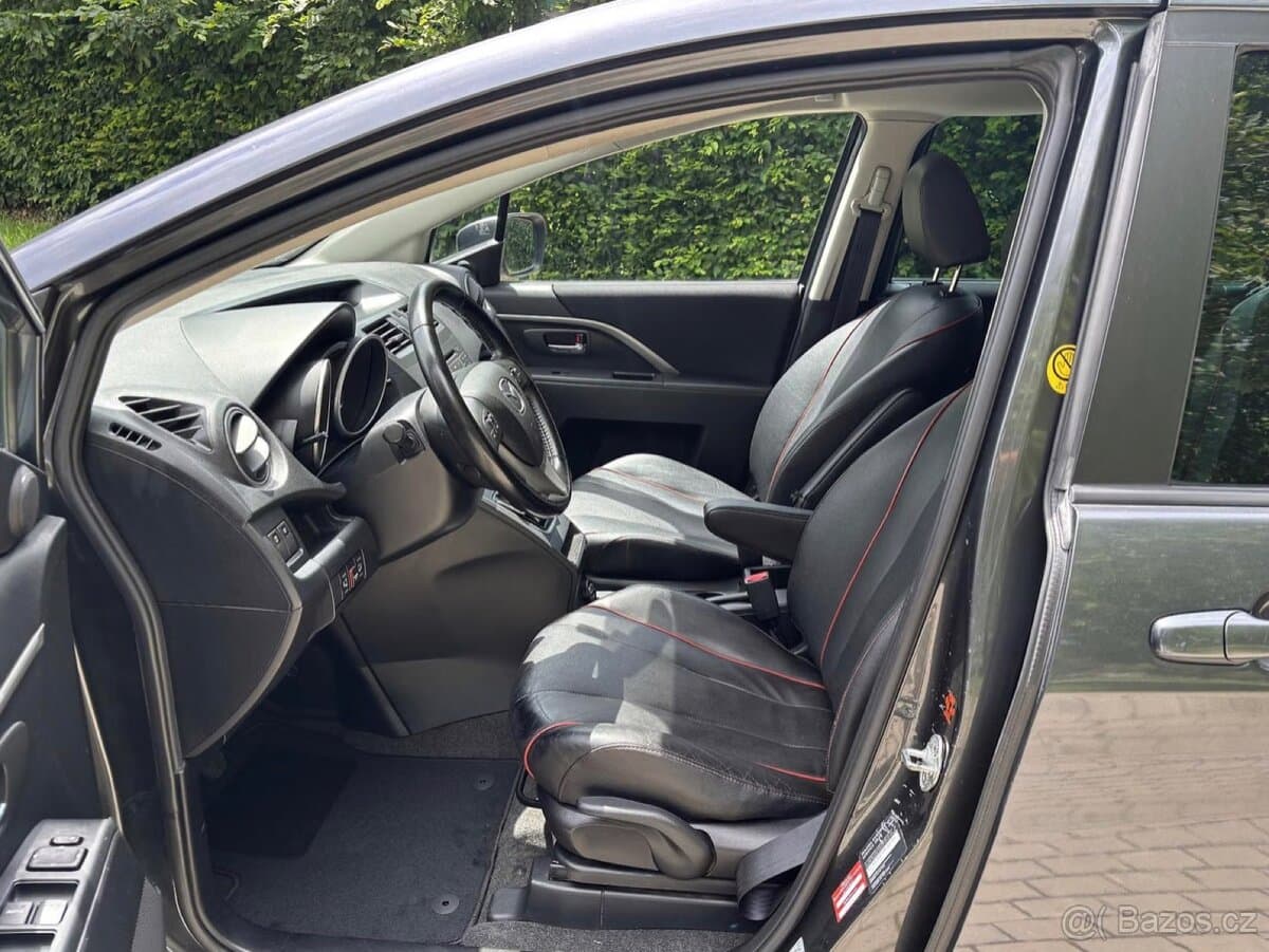 2011 Mazda 5 - 7