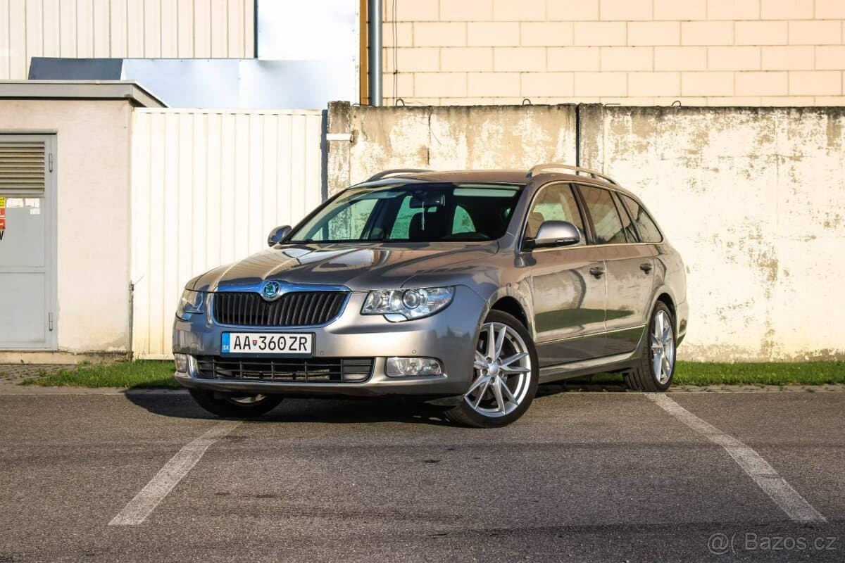 2012 Škoda SUPERB - 7