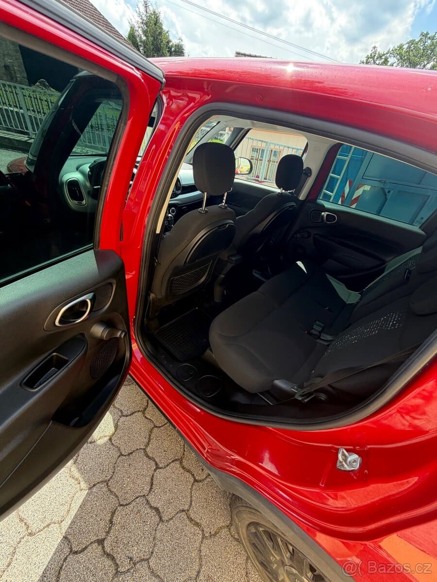 2021 Fiat 500L - 7