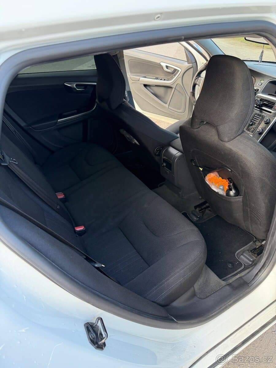 2013 Volvo V60 - 7