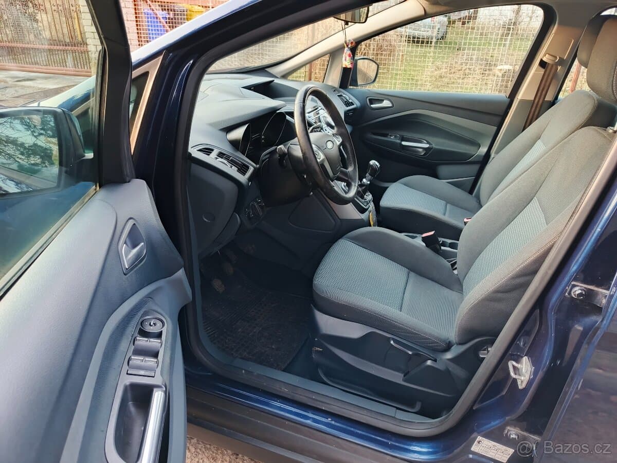 2011 Ford C-MAX - 7