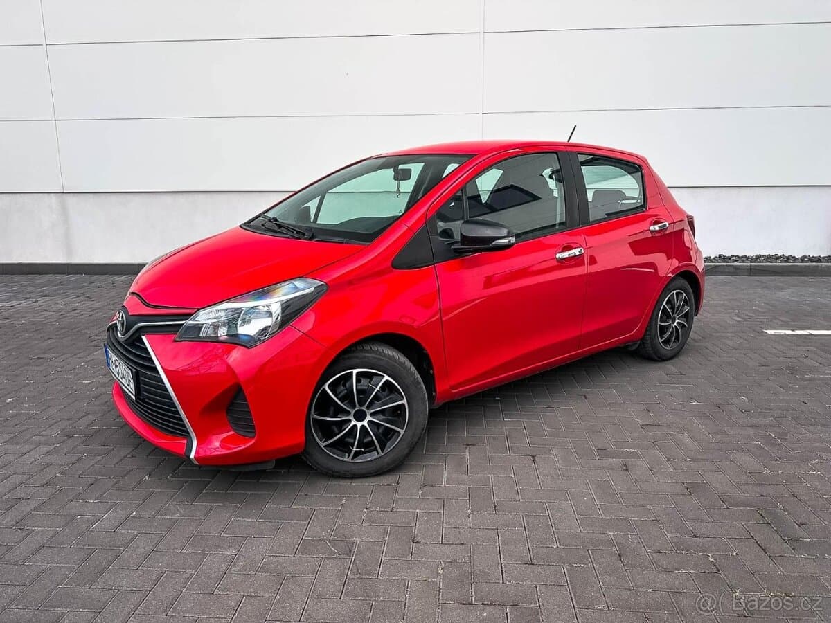 2015 Toyota YARIS - 7