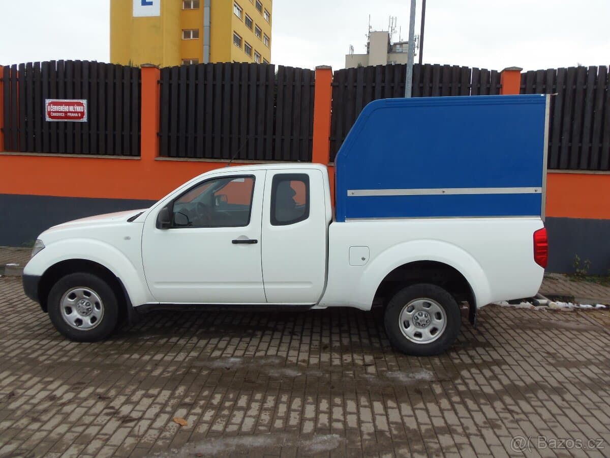 2009 Nissan NAVARA - 7