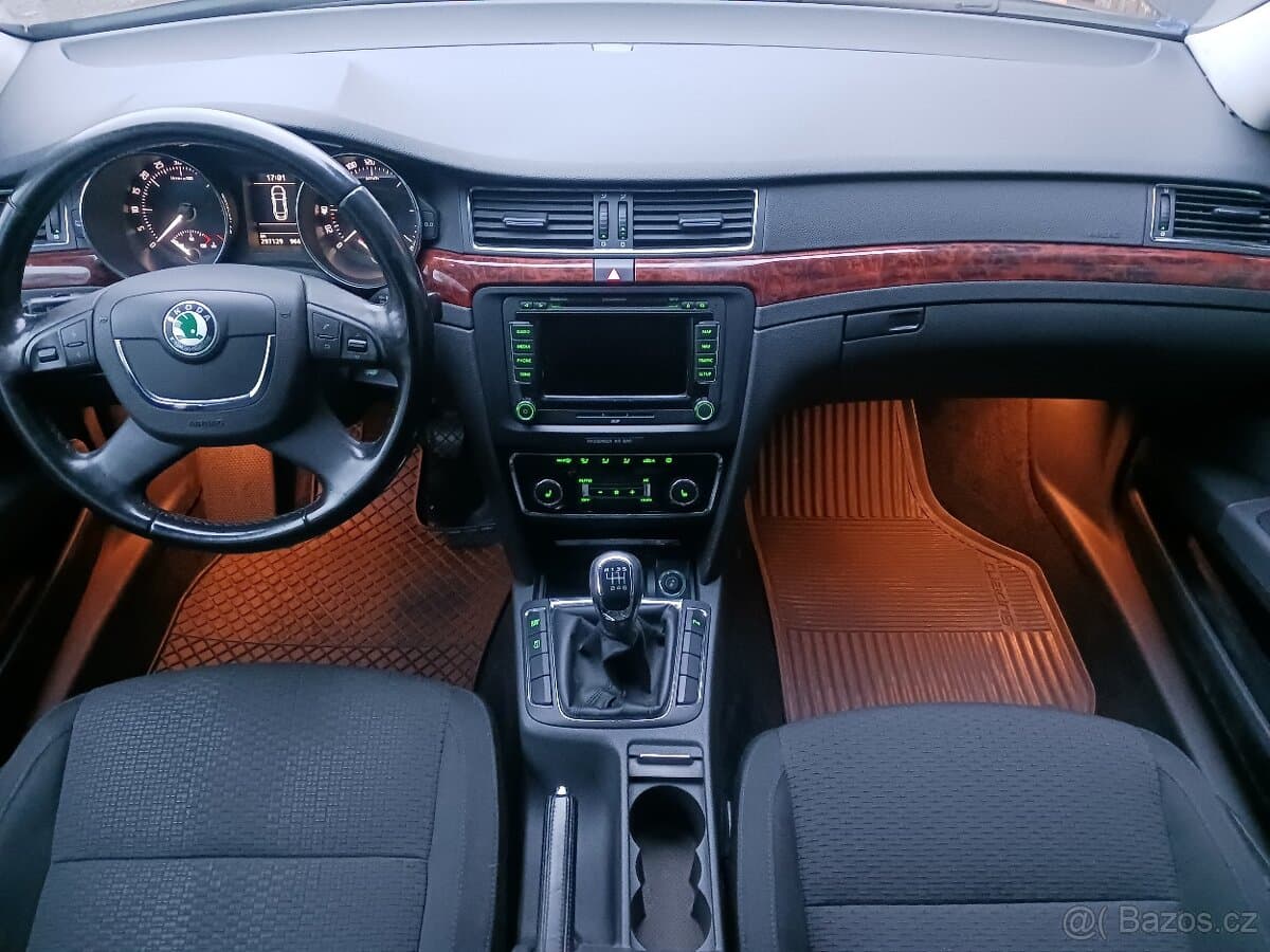 2009 Škoda SUPERB - 7