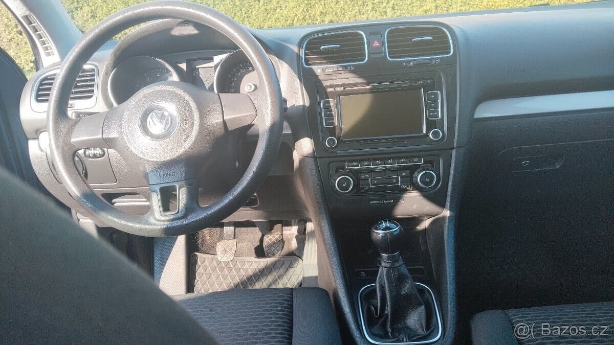2010 Volkswagen GOLF - 7