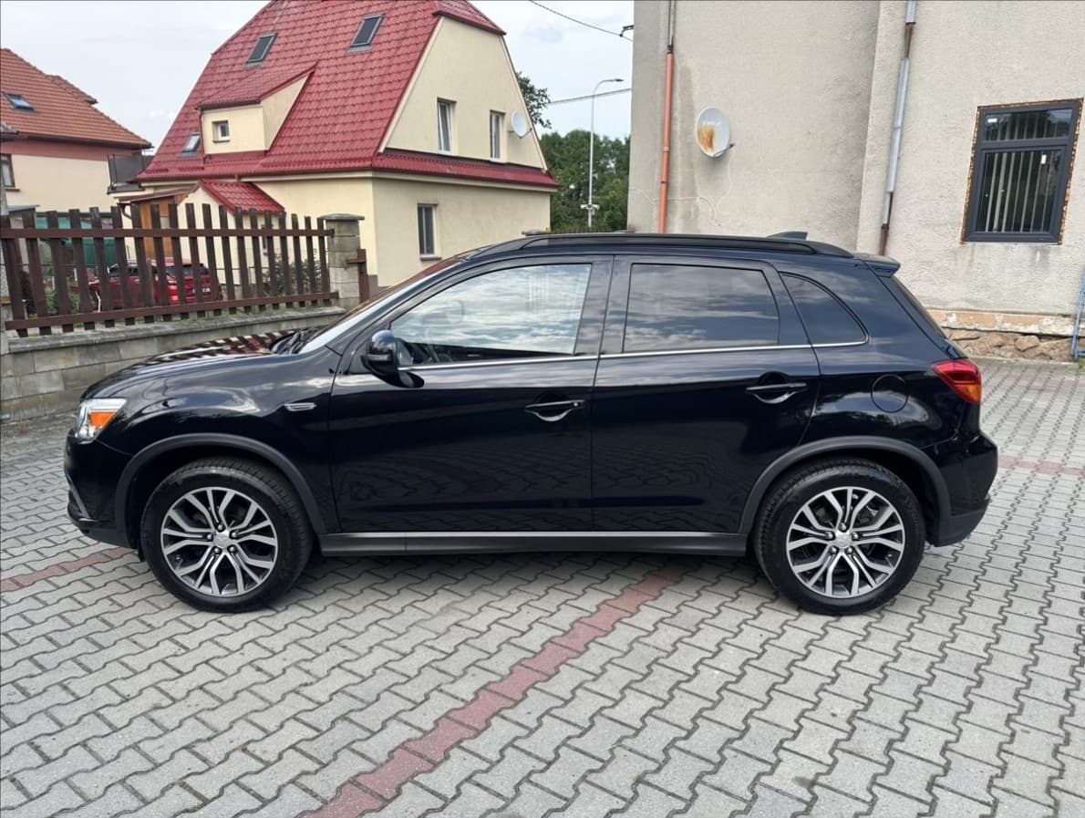 2017 Mitsubishi ASX - 7