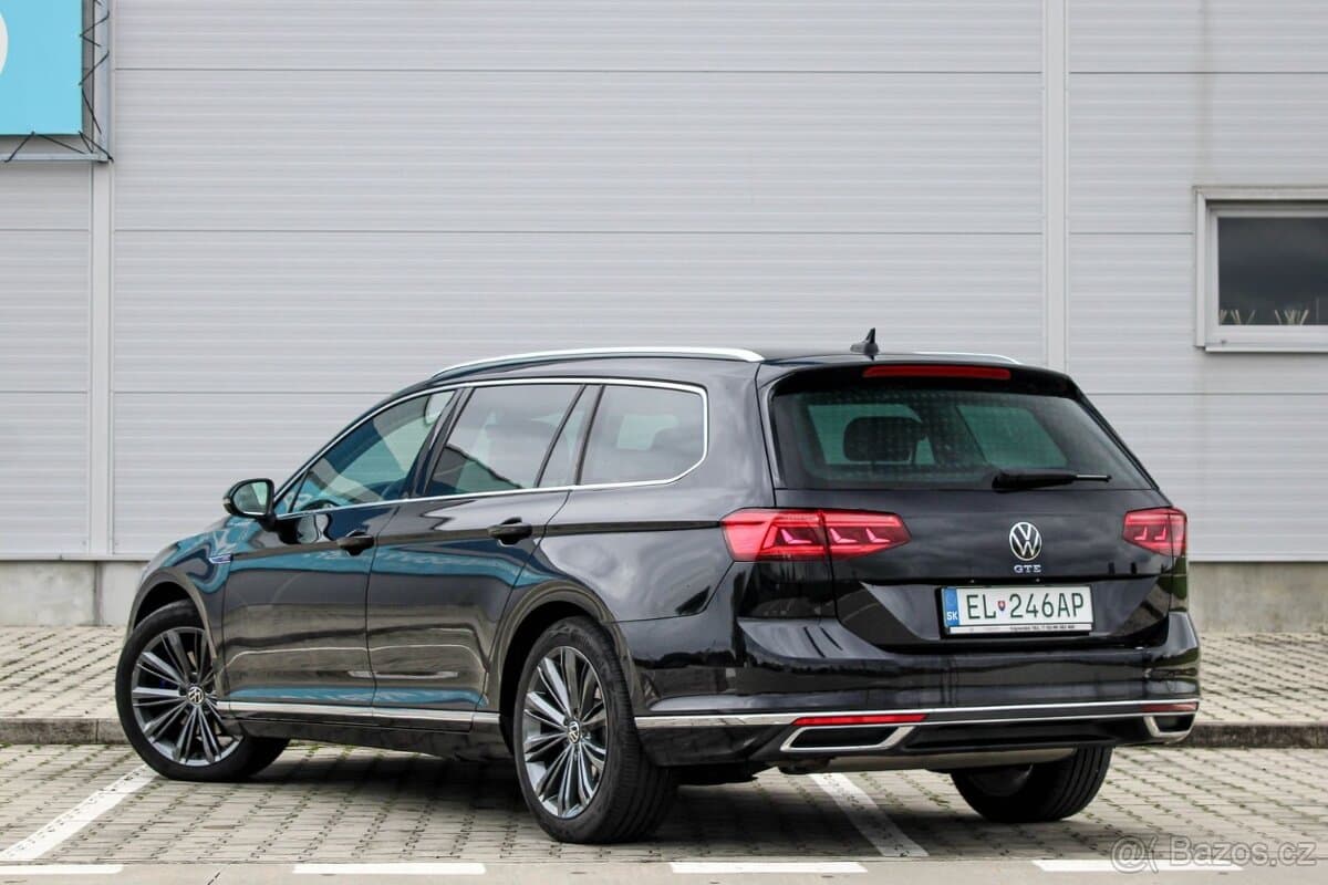 2023 Volkswagen PASSAT - 7