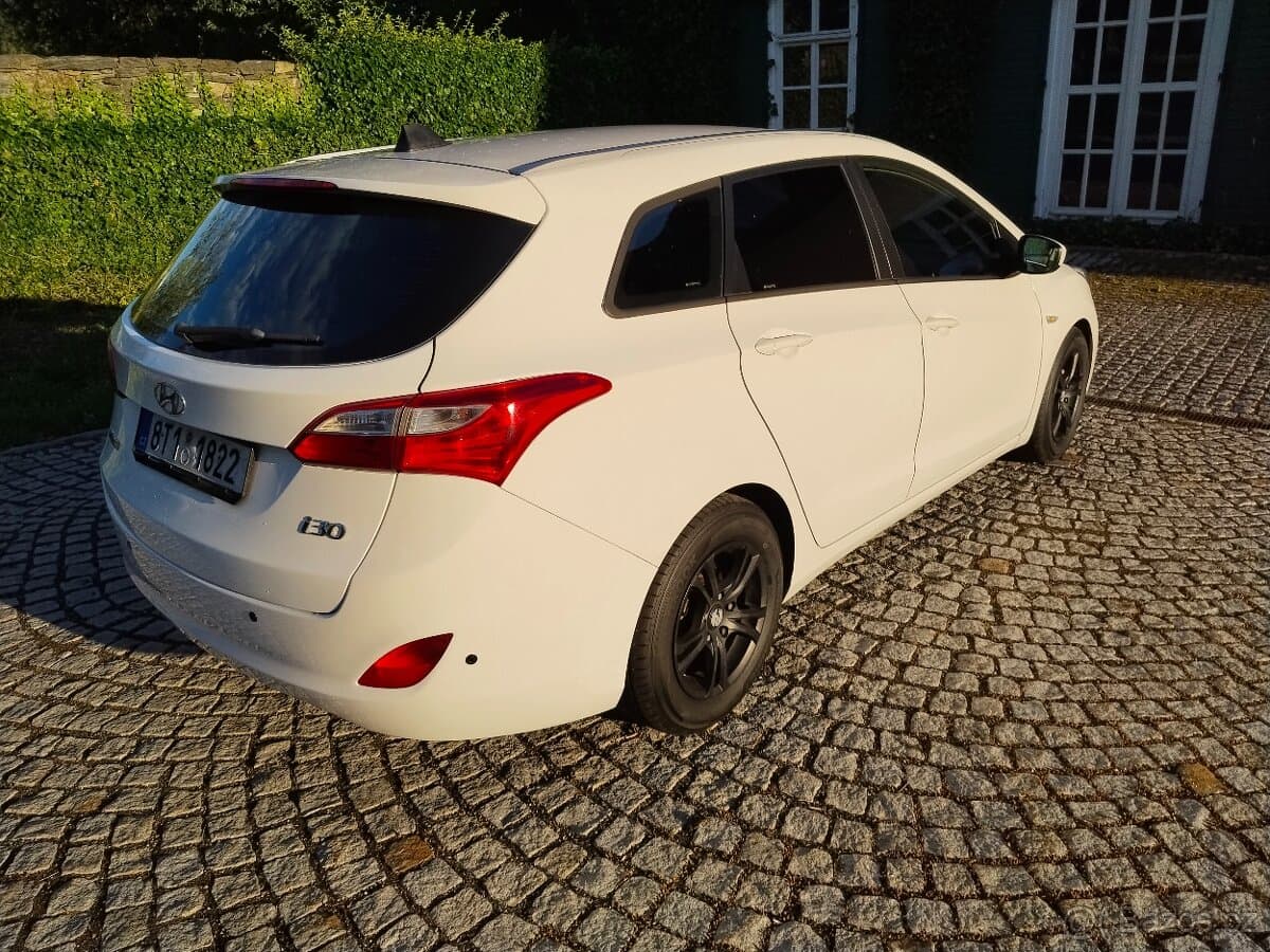 2012 Hyundai i30 - 7