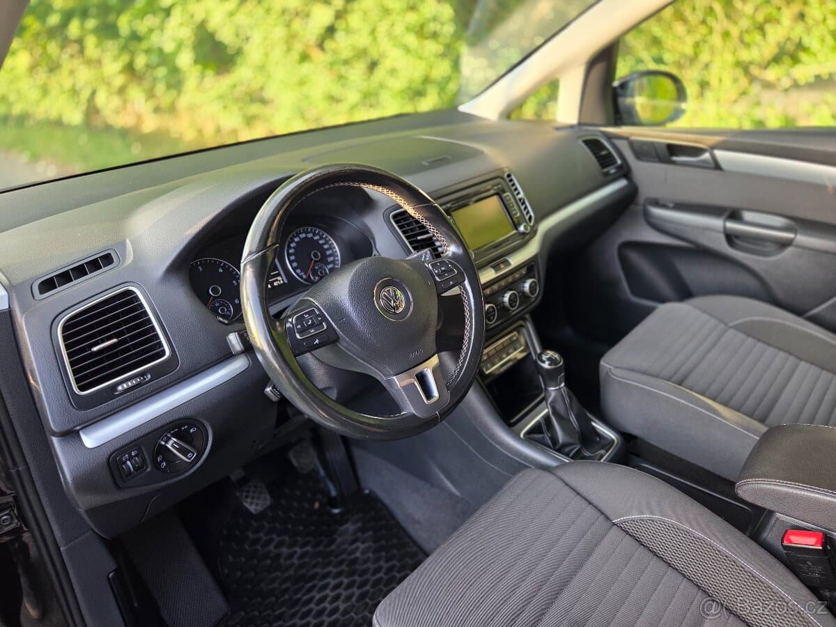 Volkswagen SHARAN - 7