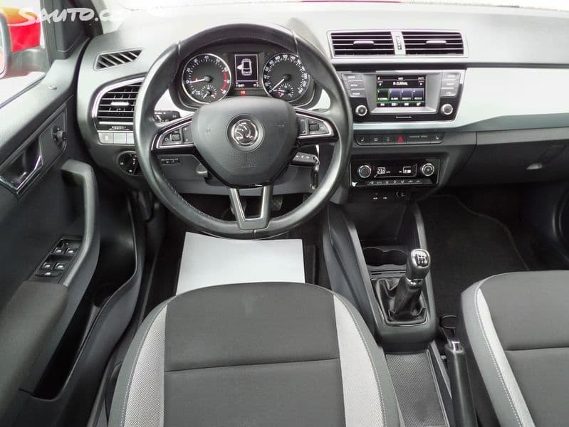 2016 Škoda FABIA - 7
