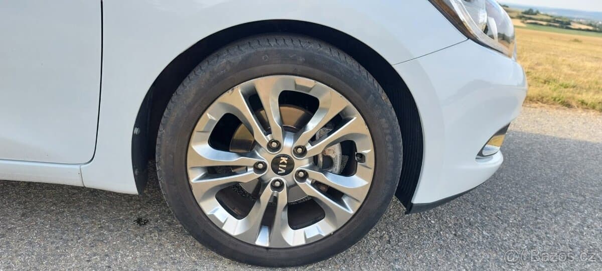 2012 Kia PROCEED - 7