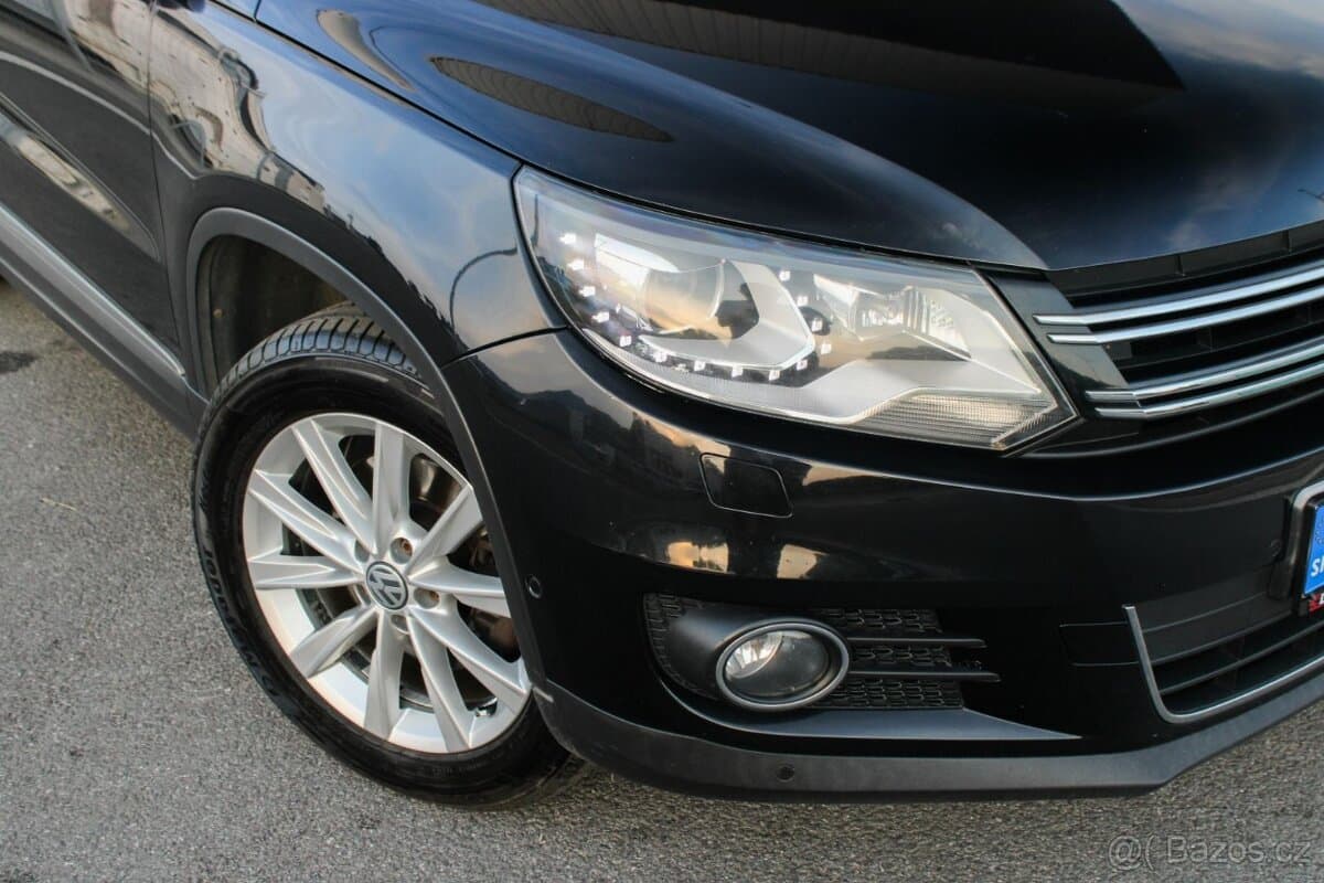 2012 Volkswagen TIGUAN - 7