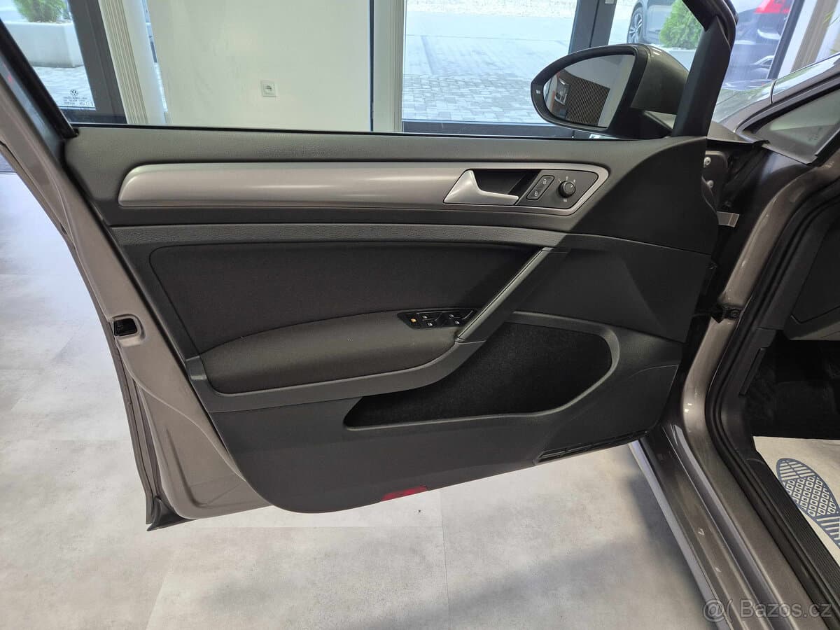 2016 Volkswagen GOLF - 7