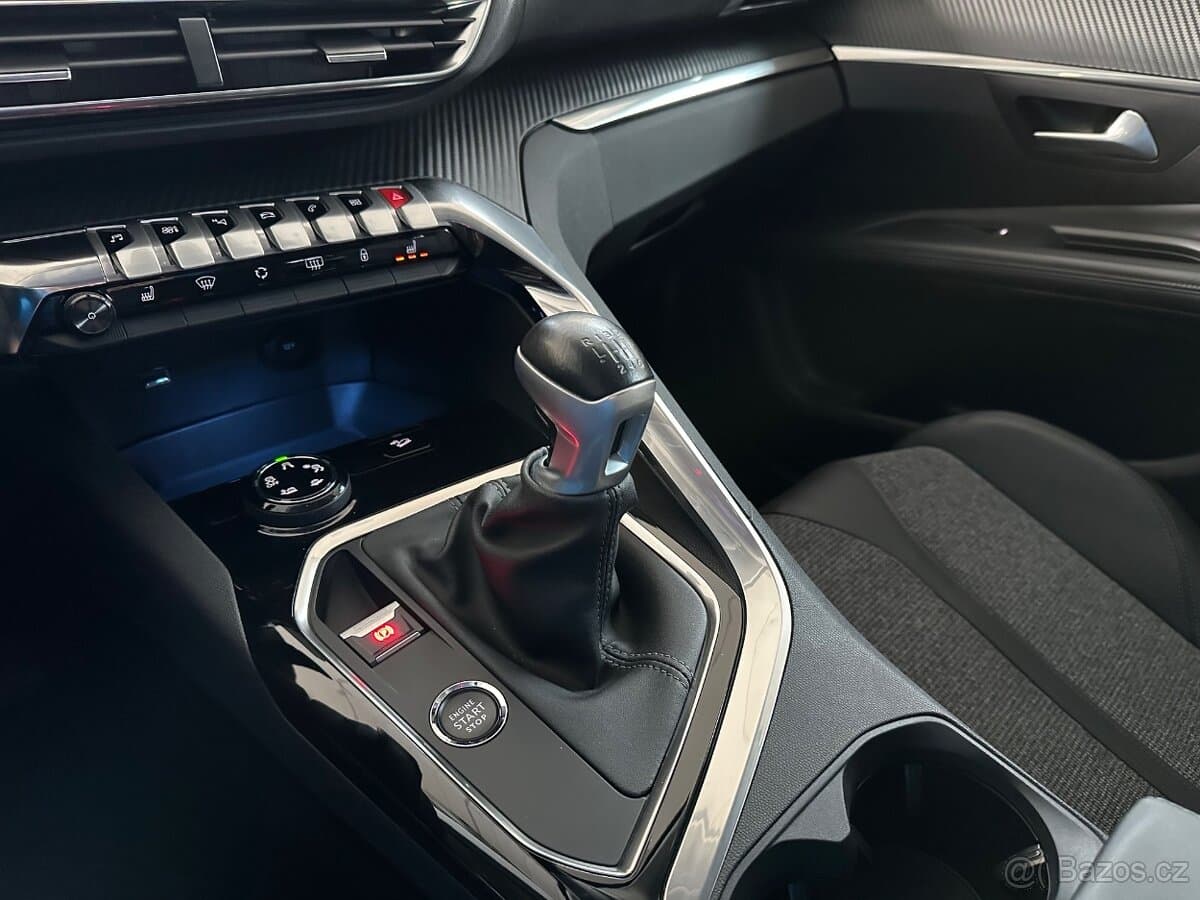 2020 Peugeot 5008 - 7
