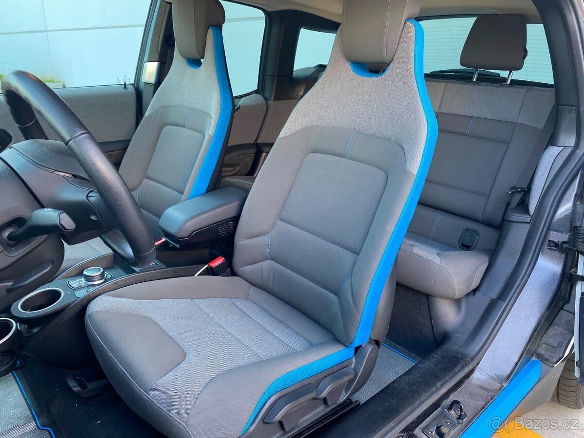 2022 BMW i3 - 7