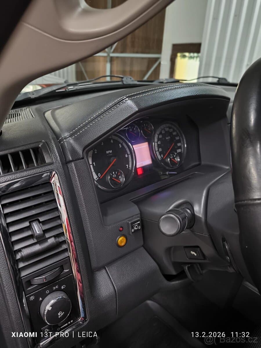 2010 Dodge RAM - 7
