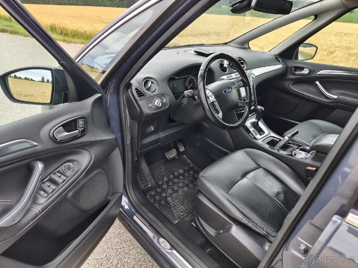 2012 Ford S-MAX - 7