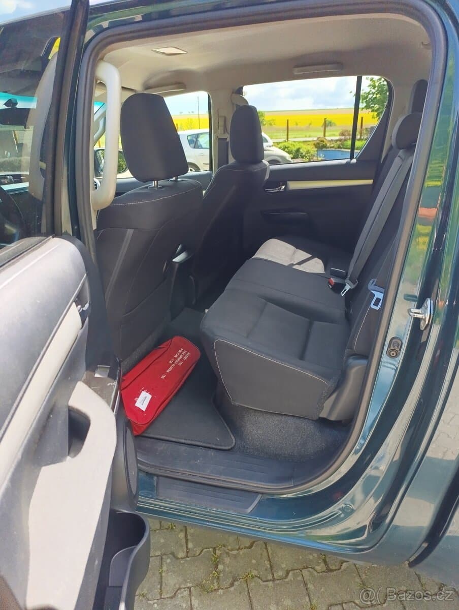 2021 Toyota HILUX - 7