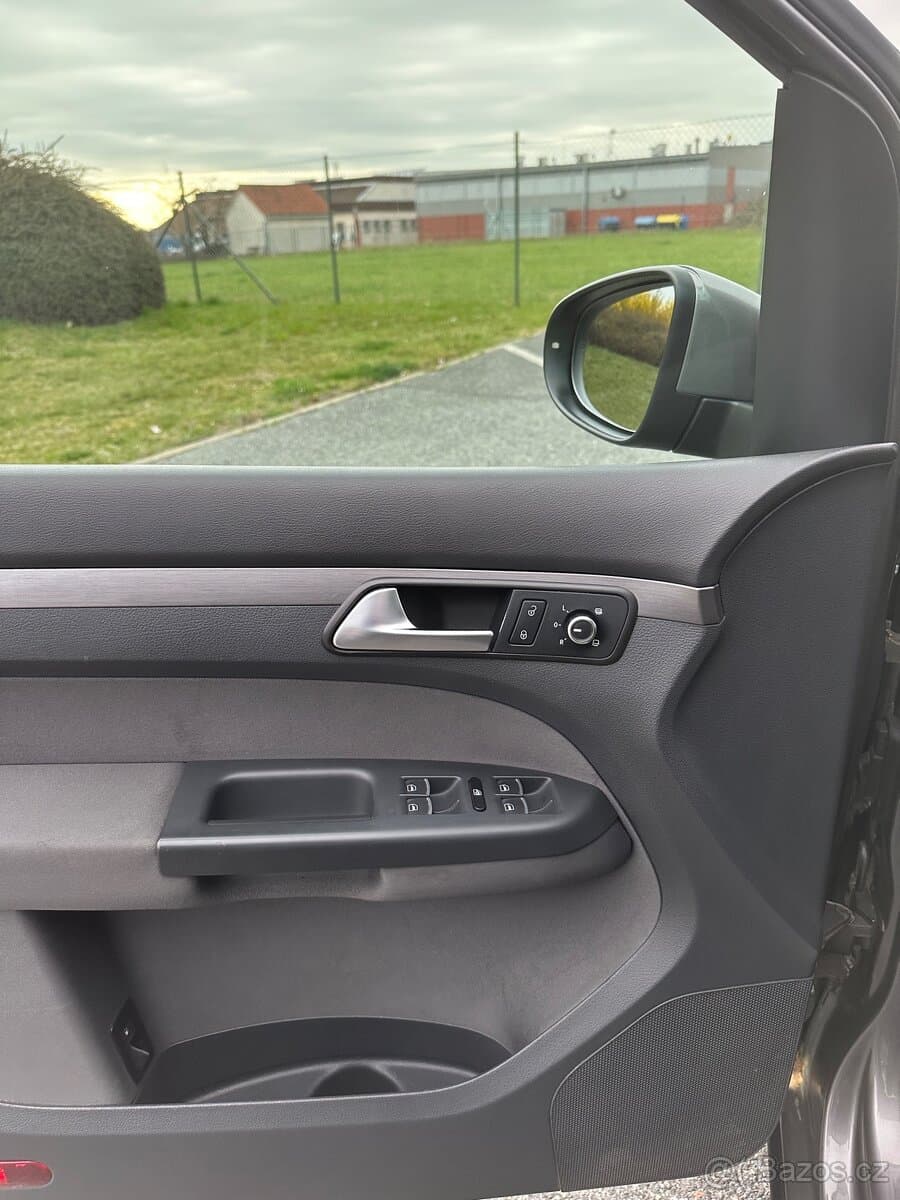 2011 Volkswagen TOURAN - 7