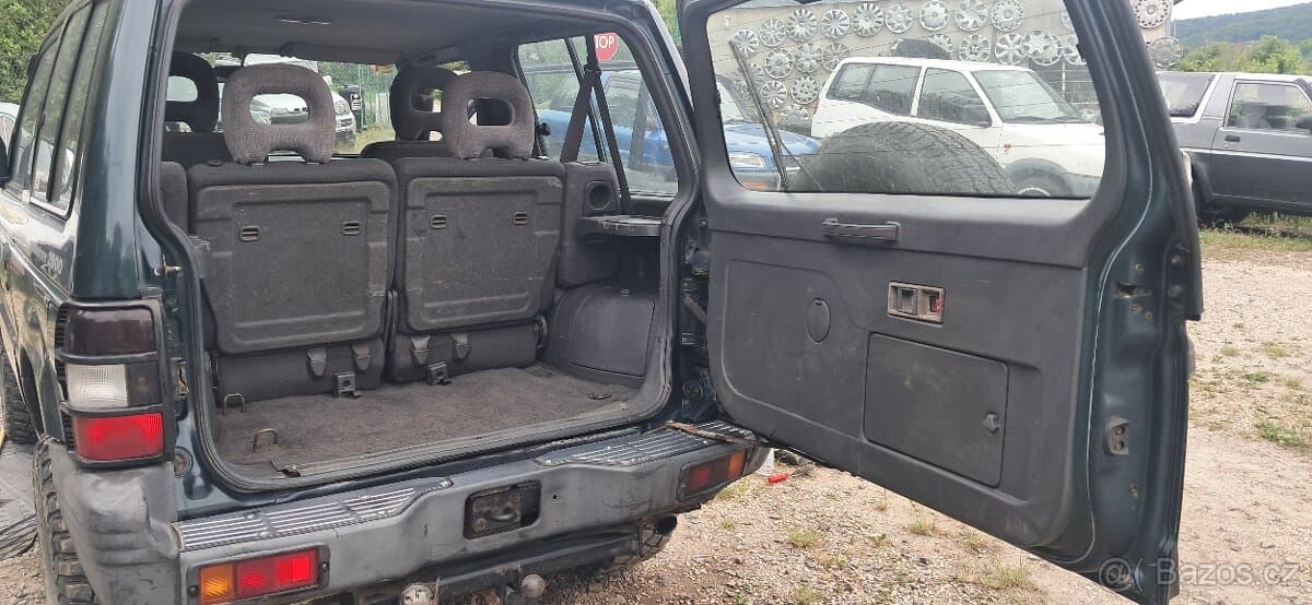 1998 Mitsubishi PAJERO - 7