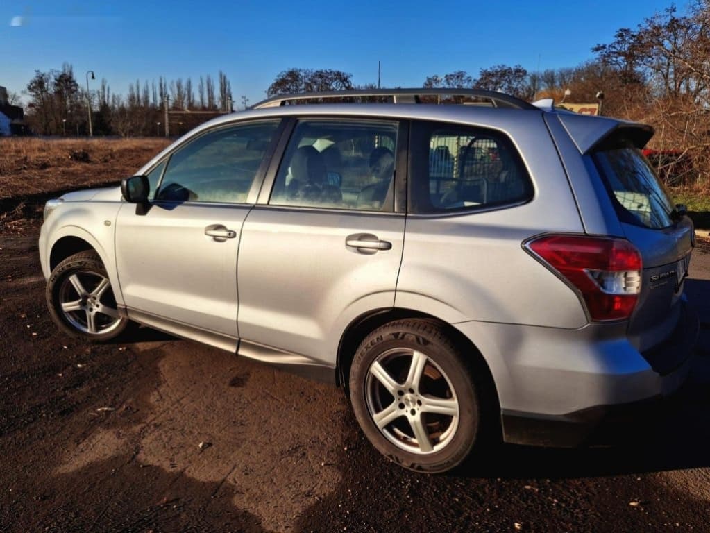 2016 Subaru FORESTER - 7