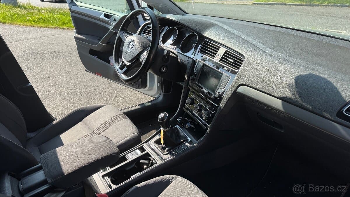 2017 Volkswagen GOLF - 7