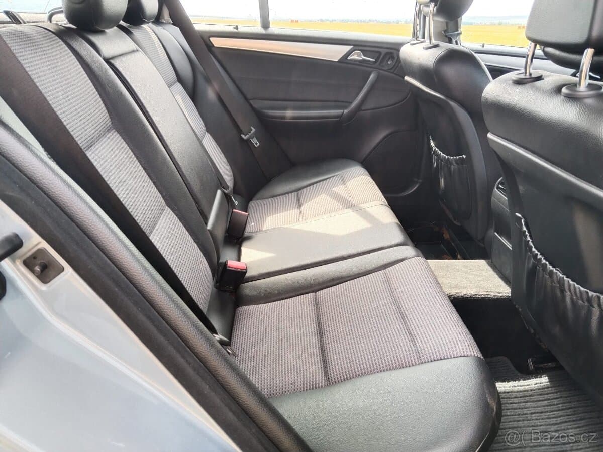 2004 Mercedes-Benz OSTATNÍ - 7