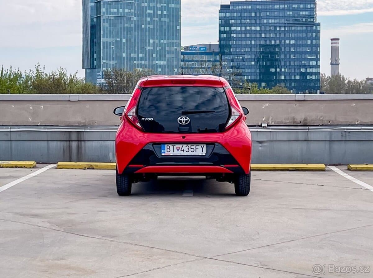 2021 Toyota AYGO - 7