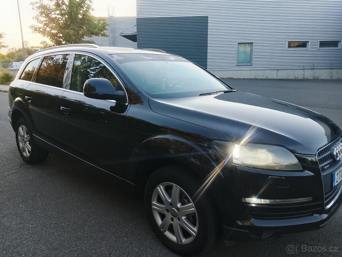 Audi Q7 - 7