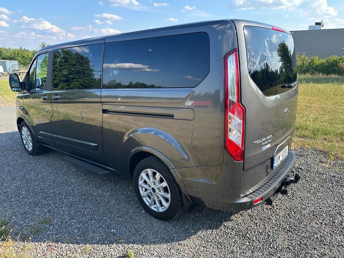 2021 Ford TOURNEO - 7
