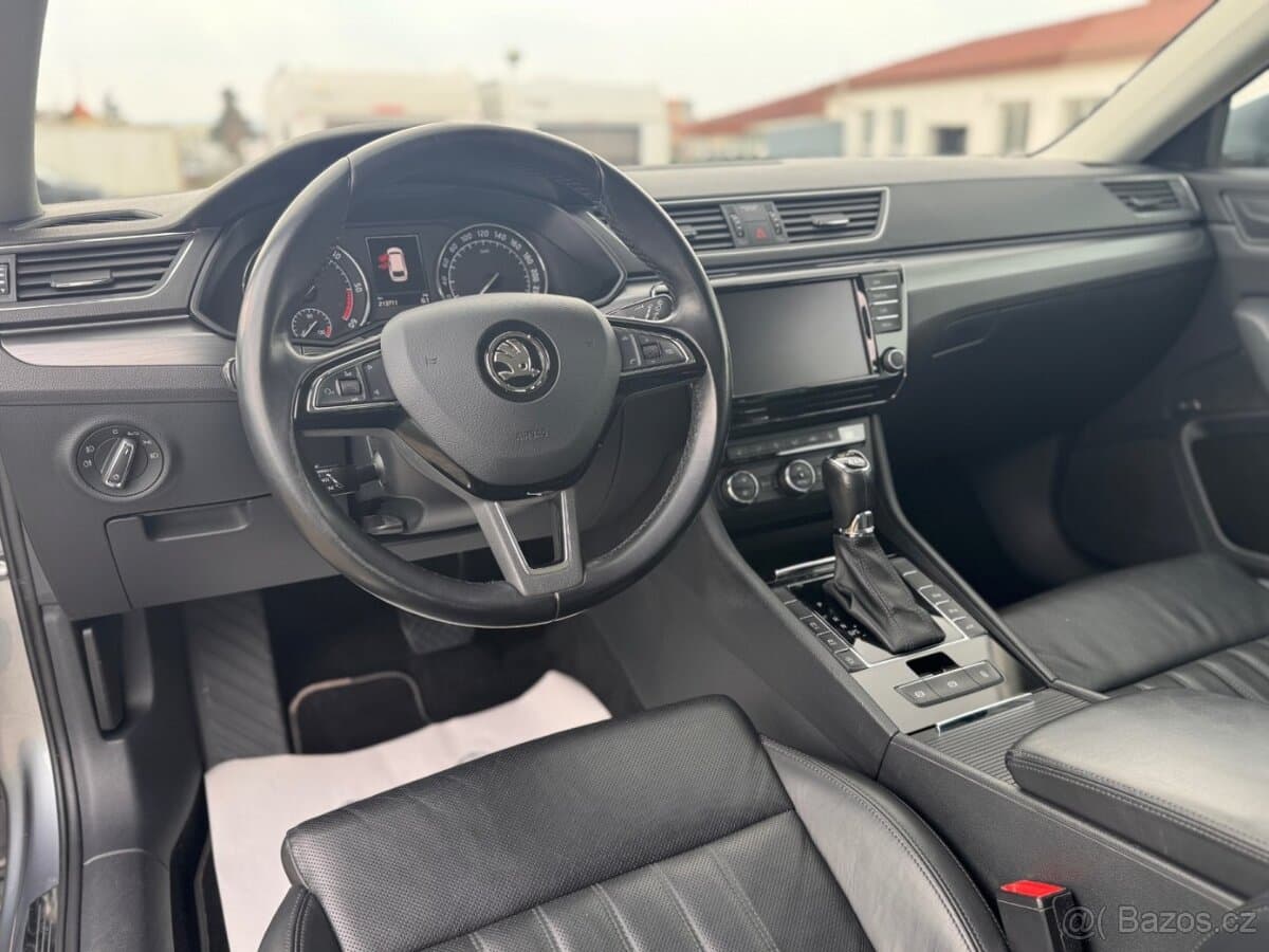 2016 Škoda SUPERB - 7