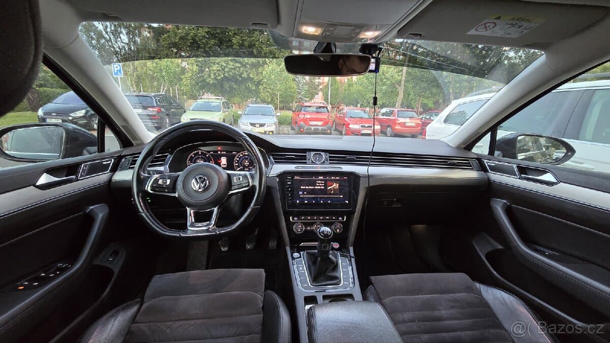Volkswagen PASSAT - 7