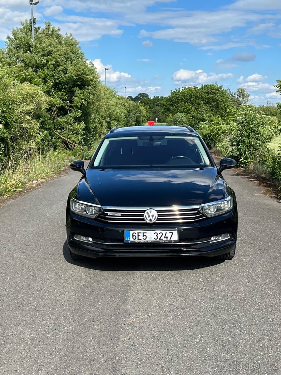 2016 Volkswagen PASSAT - 7