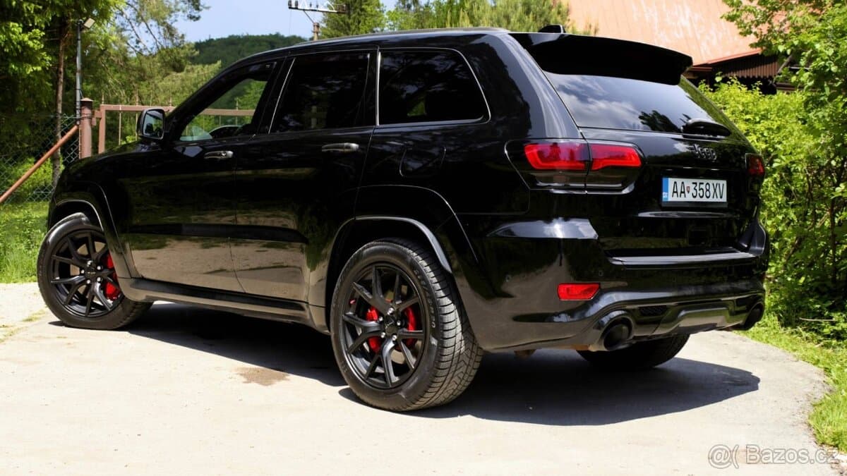 2019 Jeep CHEROKEE - 7