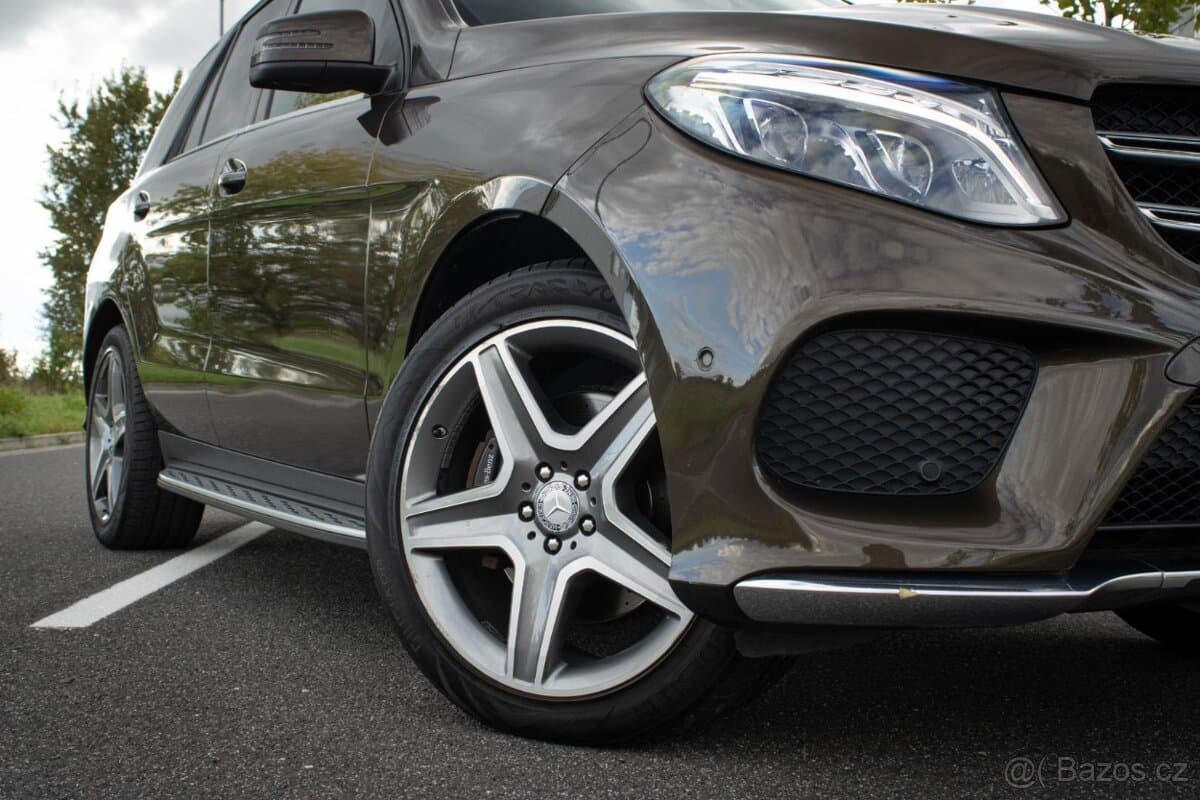 2016 Mercedes-Benz GL - 7